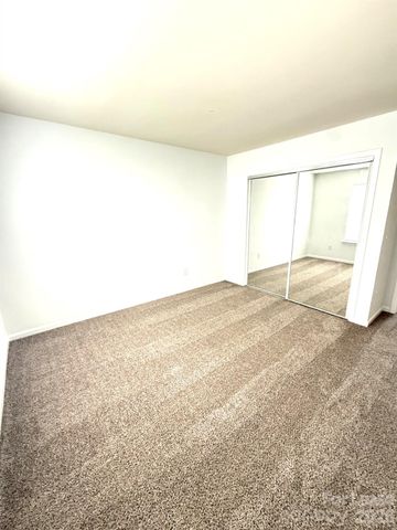 4417 Cades Cove Drive, Charlotte, NC 28273