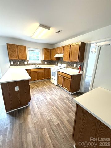 4417 Cades Cove Drive, Charlotte, NC 28273