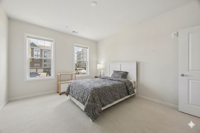 3103 Peters Farm Way 103, Westborough, MA 01581