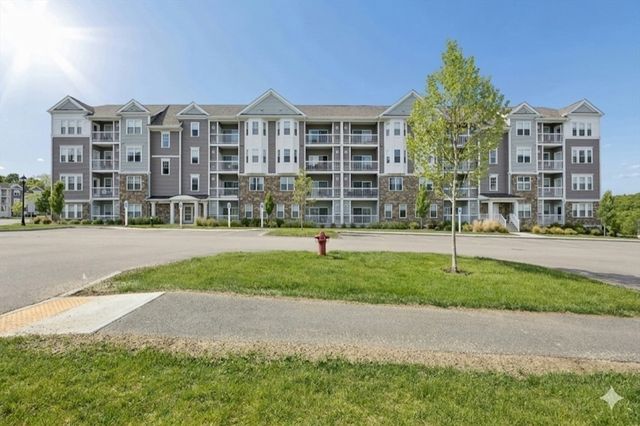 3103 Peters Farm Way 103, Westborough, MA 01581