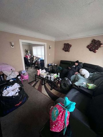 5565 Ridgewood Street, Detroit, MI 48204