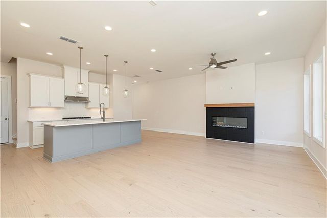 1981 Carver Lane NE 48, Marietta, GA 30066