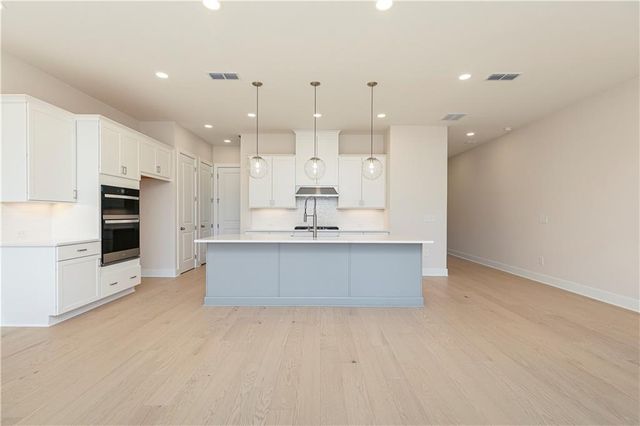 1981 Carver Lane NE 48, Marietta, GA 30066