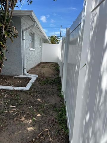 5626 MOOG ROAD, Holiday, FL 34690