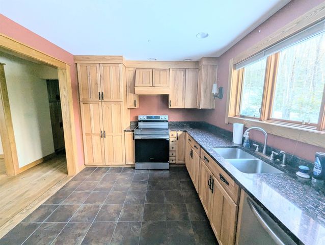 56 Whitetail Drive, Vernon, VT 05354