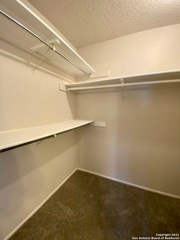 8426 Greenham, San Antonio, TX 78239