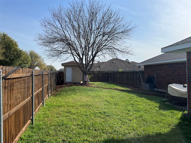 514 Amber Lane, Desoto, TX 75115