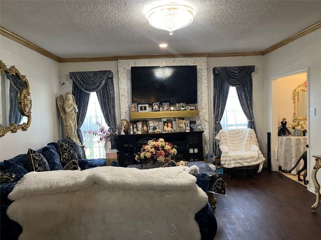 514 Amber Lane, Desoto, TX 75115