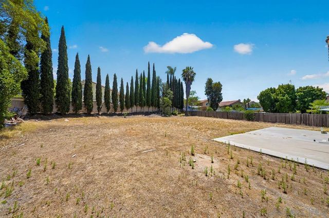 7125 Penara Court, San Diego, CA 92126
