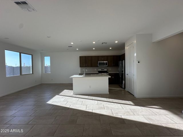 25158 N 156TH Lane, Surprise, AZ 85387