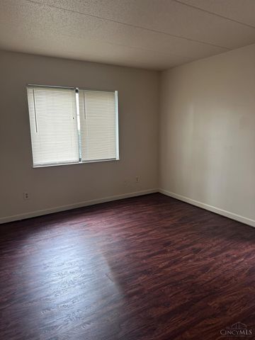 452 Grand Avenue, Cincinnati, OH 45205