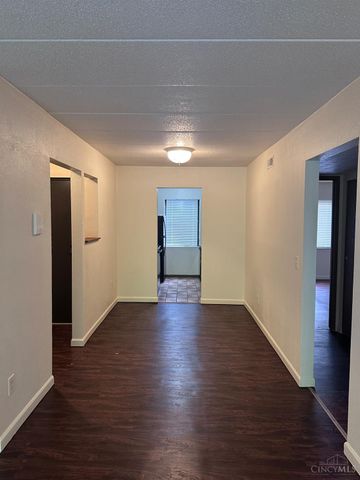 452 Grand Avenue, Cincinnati, OH 45205