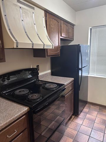 452 Grand Avenue, Cincinnati, OH 45205