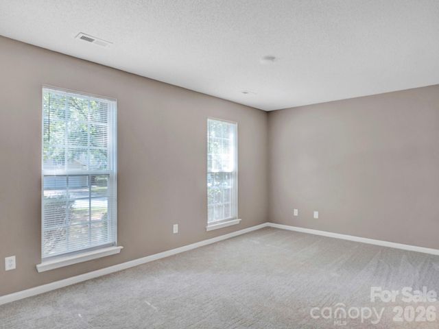 7216 Preakness Stakes Lane, Charlotte, NC 28215