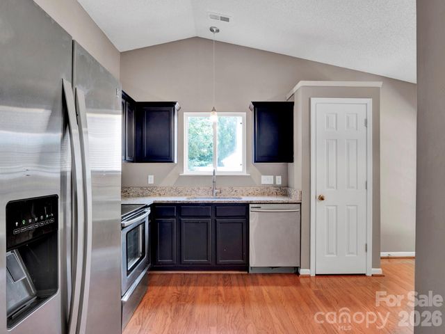 7216 Preakness Stakes Lane, Charlotte, NC 28215
