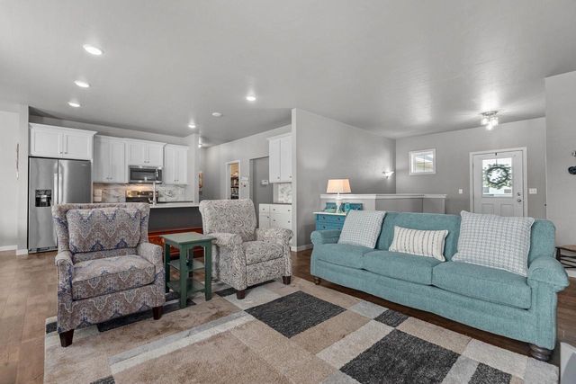 3627 TULIP TRAIL, Appleton, WI 54913
