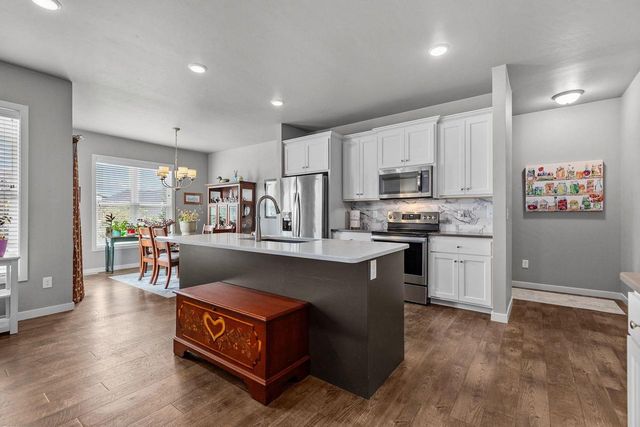 3627 TULIP TRAIL, Appleton, WI 54913