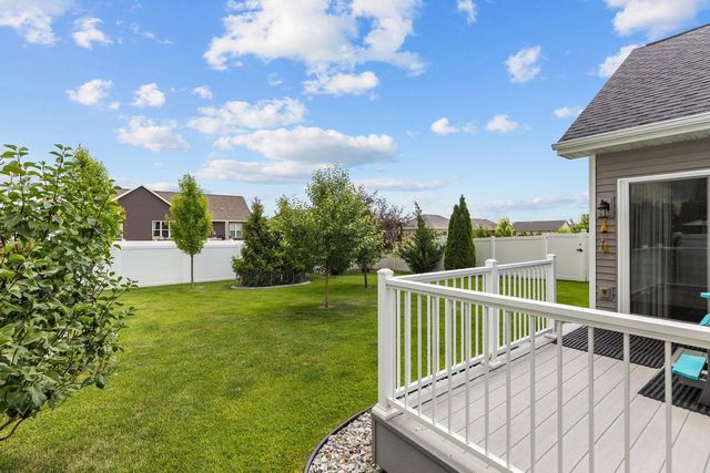 3627 TULIP TRAIL, Appleton, WI 54913