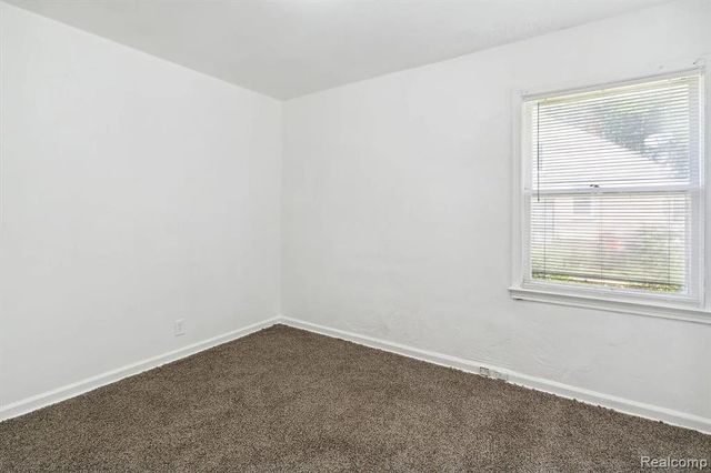 19400 Harlow Street, Detroit, MI 48235