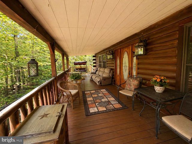 33529 WATTS BAY DR, Wallops Island, VA 23337