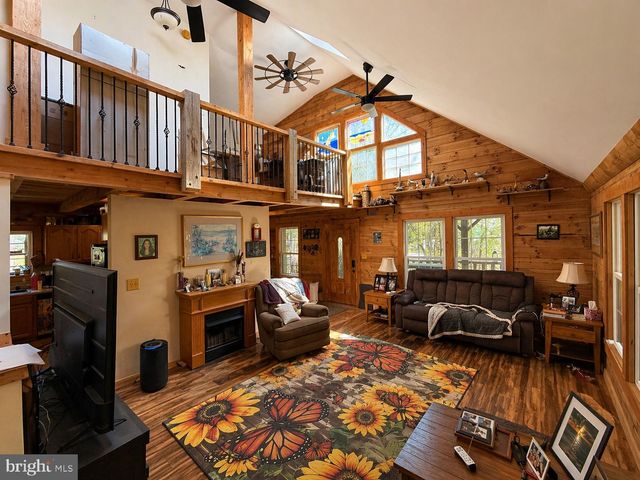 33529 WATTS BAY DR, Wallops Island, VA 23337