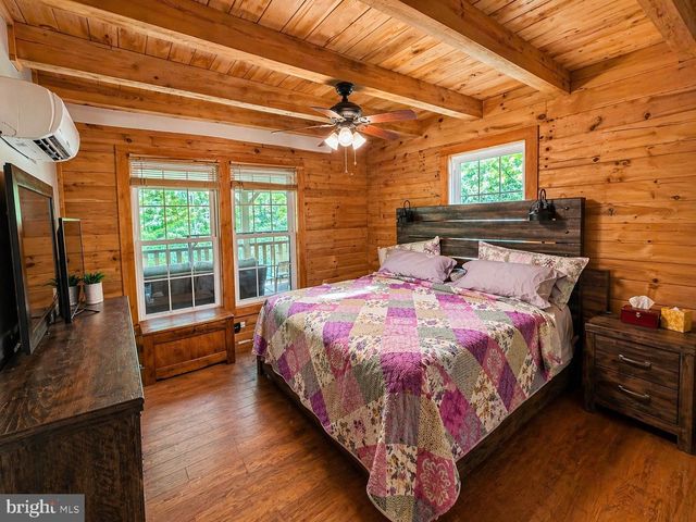 33529 WATTS BAY DR, Wallops Island, VA 23337