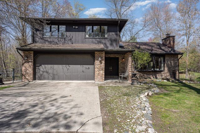 2391 N Perrine Road, Midland, MI 48642