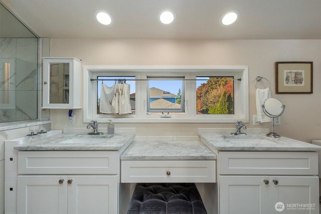 5115 Varco Road NE, Tacoma, WA 98422