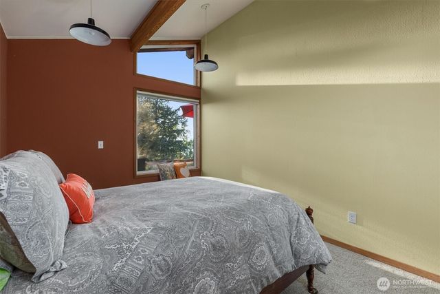 5115 Varco Road NE, Tacoma, WA 98422