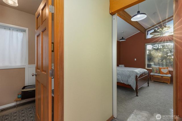 5115 Varco Road NE, Tacoma, WA 98422