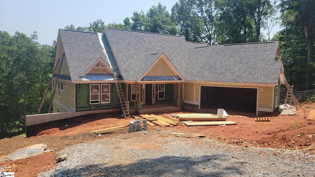 1812 Cross Creek Drive, Seneca, SC 29678