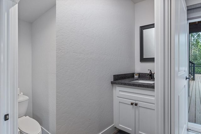 39253 Robin, Bass Lake, CA 93604