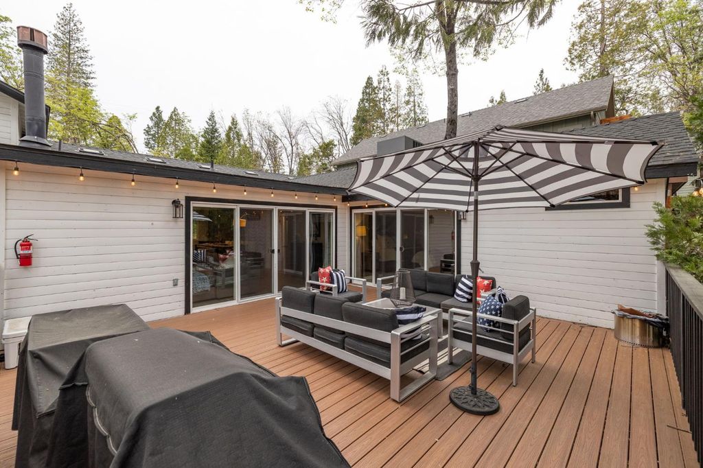 Image 60 of property listing at 39253 Robin, Bass Lake, CA 93604