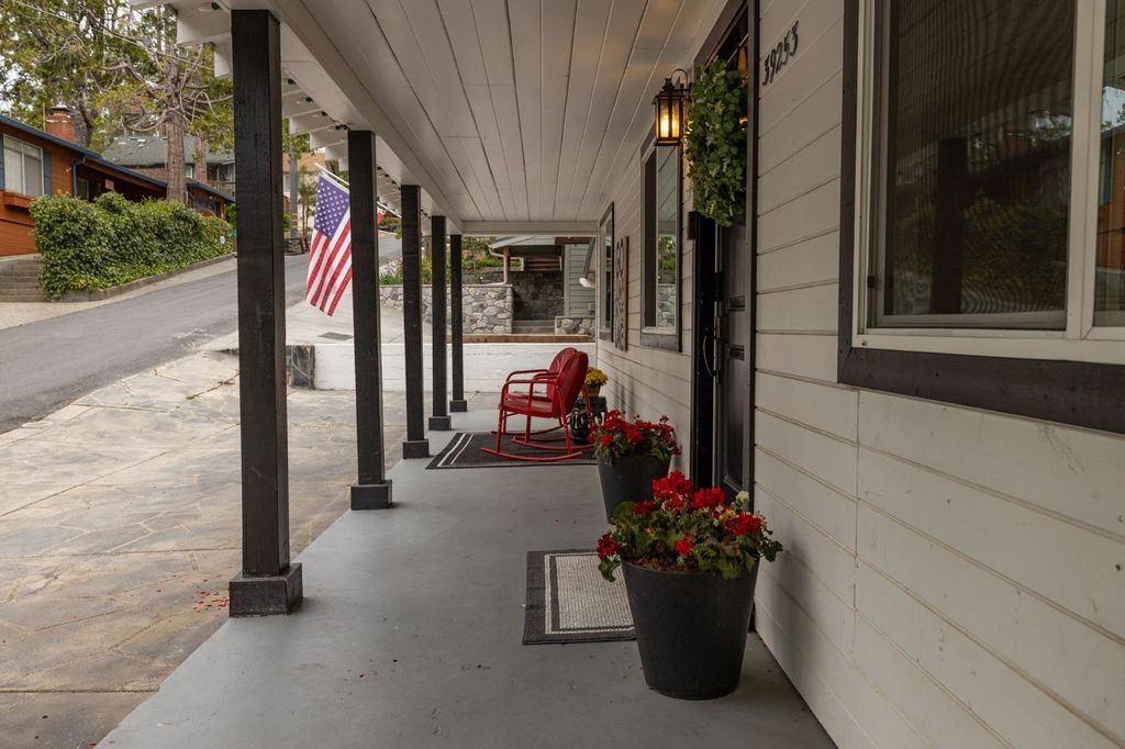 Image 80 of property listing at 39253 Robin, Bass Lake, CA 93604