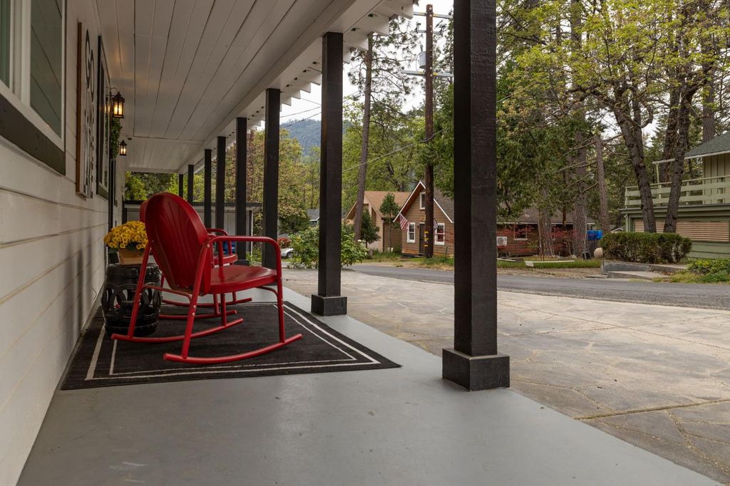 Image 82 of property listing at 39253 Robin, Bass Lake, CA 93604