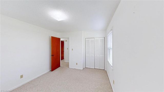 7307 Lansdowne Place, Thomasville, NC 27360