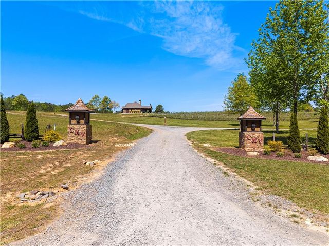 LT 112 Twisted Oak Road, Talking Rock, GA 30175