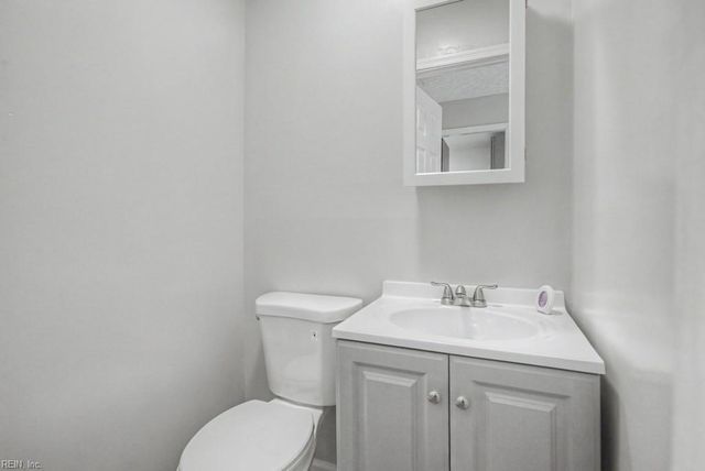 5000 Hillsboro CT, Hampton, VA 23605