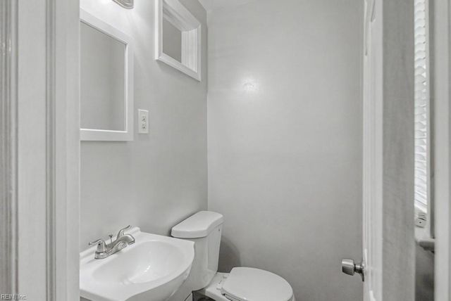 5000 Hillsboro CT, Hampton, VA 23605