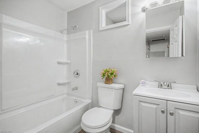 5000 Hillsboro CT, Hampton, VA 23605