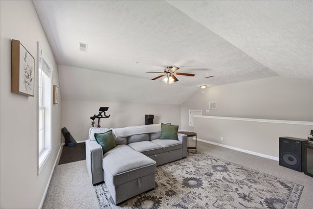 1481 Mutual Dr, Clarksville, TN 37042