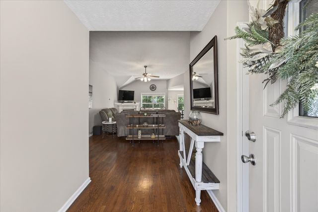1481 Mutual Dr, Clarksville, TN 37042
