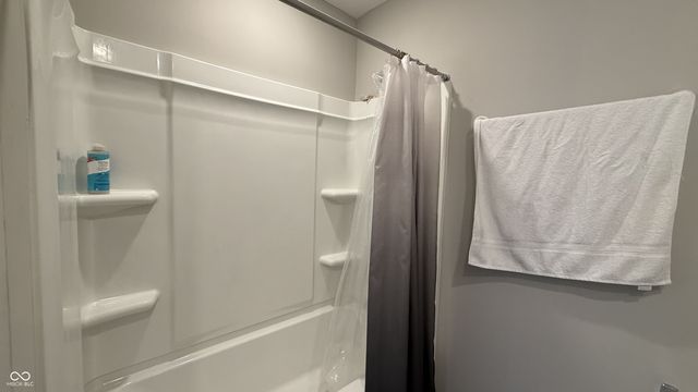 10246 Caprock Canyon Drive, Indianapolis, IN 46229