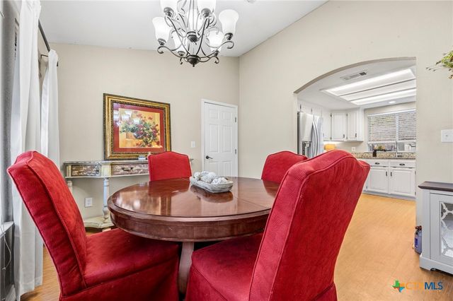 11207 Oak Tree Drive, Salado, TX 76571