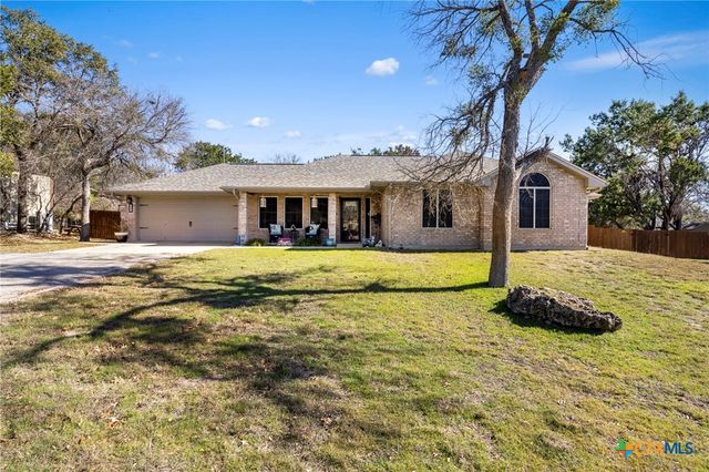 11207 Oak Tree Drive, Salado, TX 76571