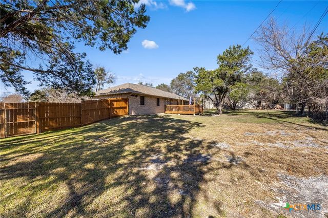 11207 Oak Tree Drive, Salado, TX 76571