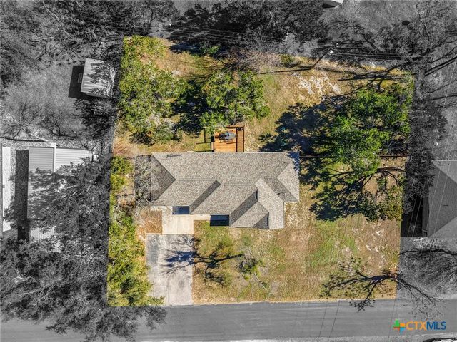 11207 Oak Tree Drive, Salado, TX 76571