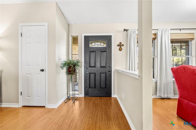 11207 Oak Tree Drive, Salado, TX 76571