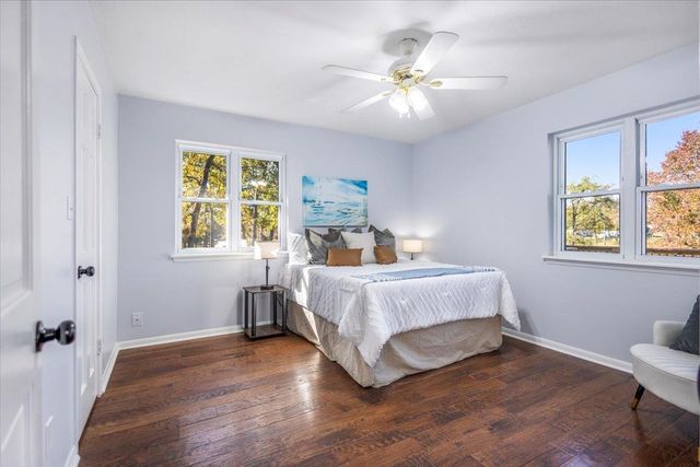 7270 E Panorama Dr, Frankston, TX 75763