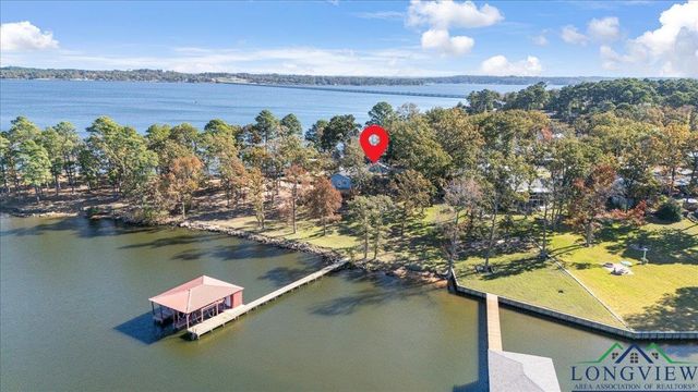 7270 E Panorama Dr, Frankston, TX 75763